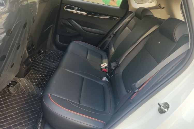 Used Kia Seltos 2026 1.5L IVT Luxury Edition Left Rear Seat