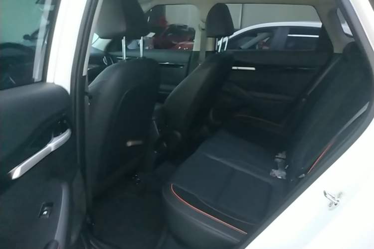 Used Kia Seltos 2026 1.5L IVT Luxury Comfort Edition Left Rear Seat