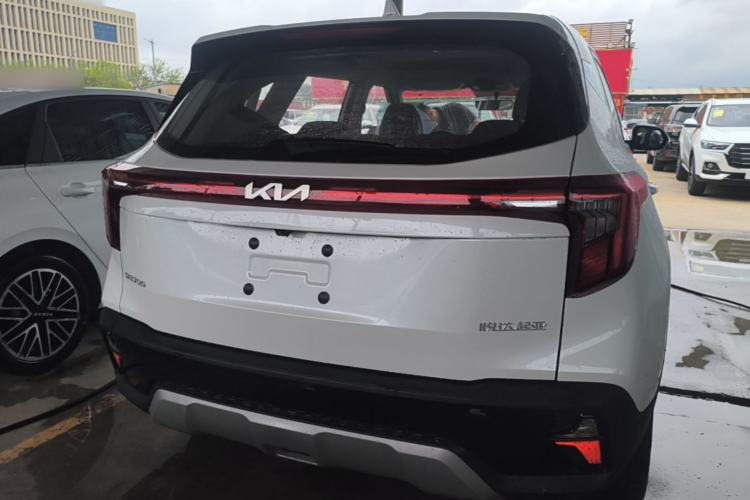 Used Kia Seltos 2026 Model 1.5L IVT Comfort Edition Rear