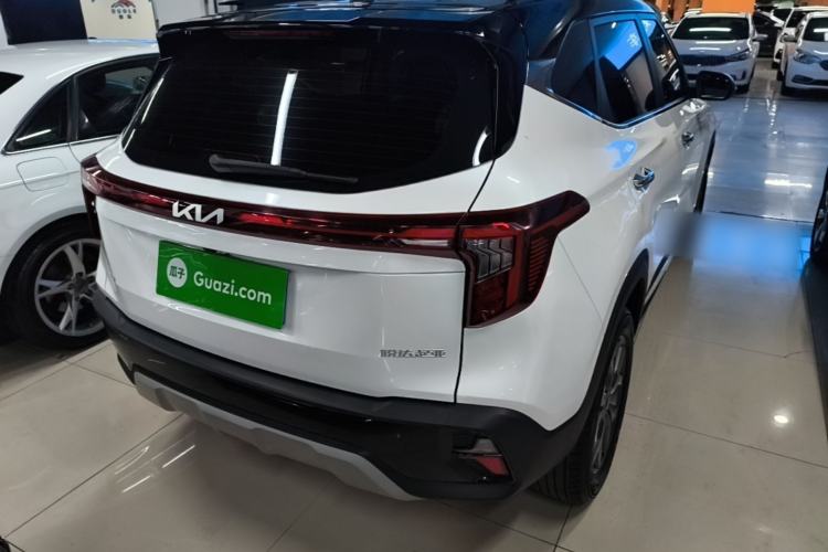 Used Kia Seltos 2026 1.5L IVT Luxury Edition Rear Right 45 Deg