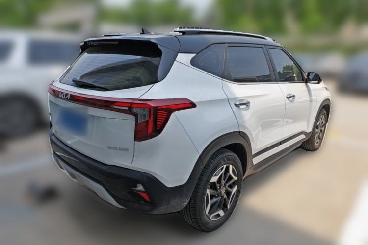 Used Kia Seltos 2026 1.5L IVT Prestige Edition Rear Right 45 Deg