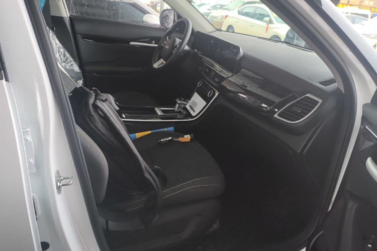 Used Kia Seltos 2026 Model 1.5L IVT Comfort Edition Right Front Seat