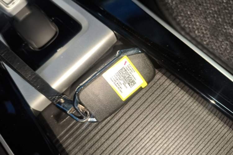Used Kia Seltos 2026 1.5L IVT Luxury Edition Vehicle Key