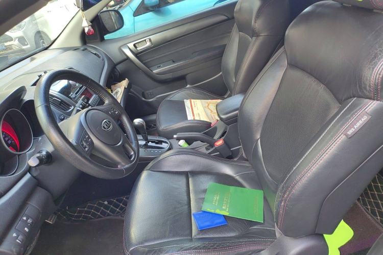 Used Kia Shuma 2010 2.0 AT Luxury Edition Left Front Seat