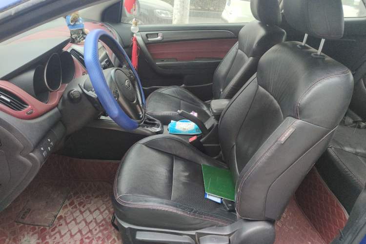 Used Kia Shuma 2011 2.0 AT Sport Edition Left Front Seat