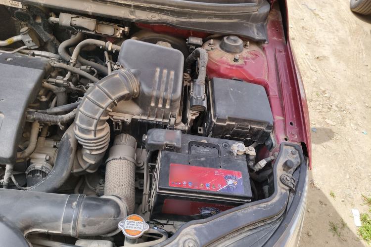 Used Kia Shuma 2011 1.6AT Luxury Edition Engine Bay Left
