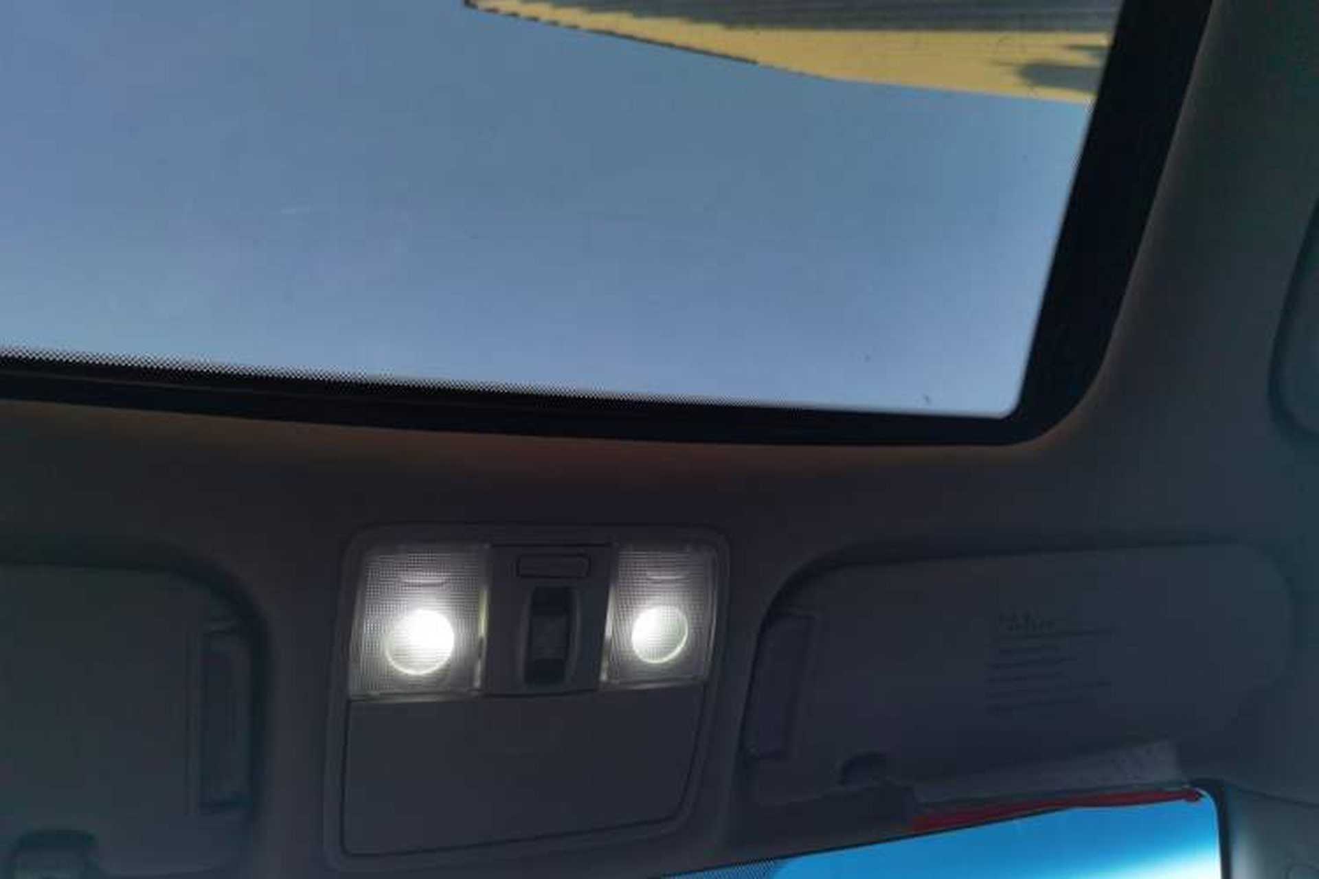 Used Kia Shuma 2011 1.6AT Luxury Edition Headliner