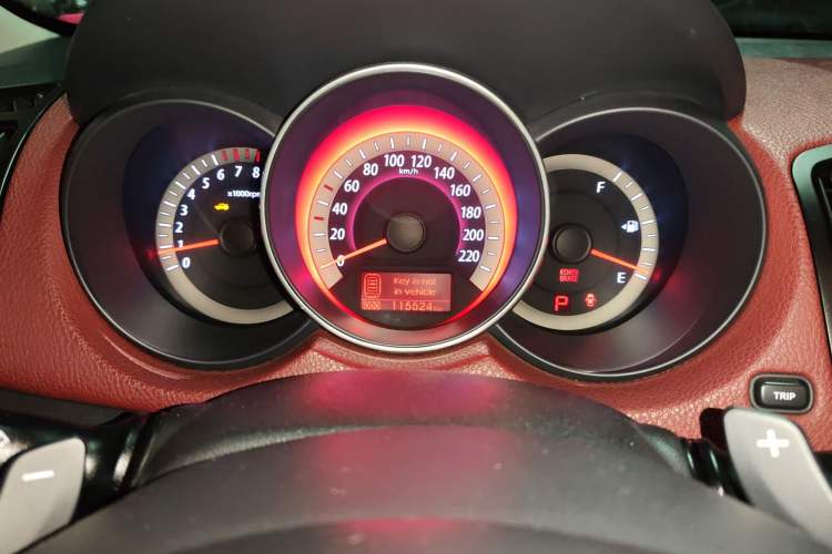 Used Kia Shuma 2011 2.0 AT Sport Edition Instrument Cluster