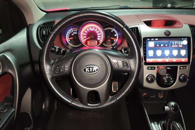 Used Kia Shuma 2011 2.0 AT Sport Edition Steering Wheel