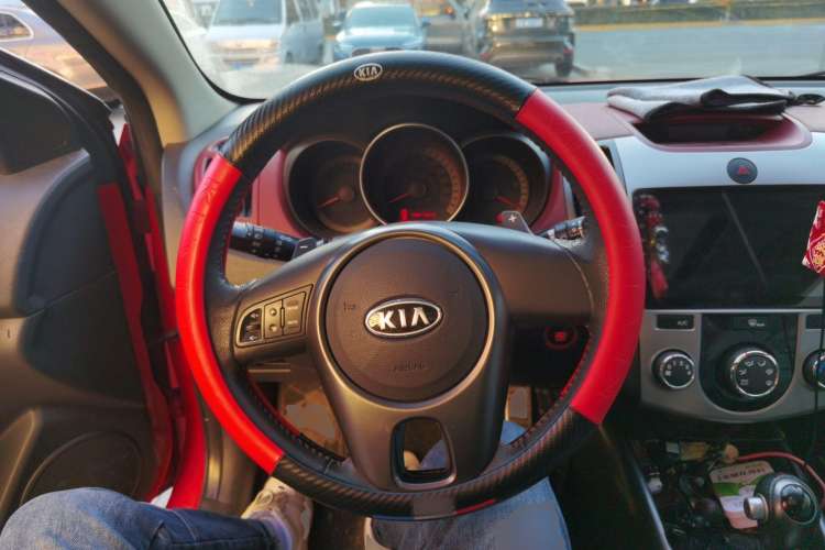 Used Kia Shuma 2011 1.6AT Luxury Edition Steering Wheel
