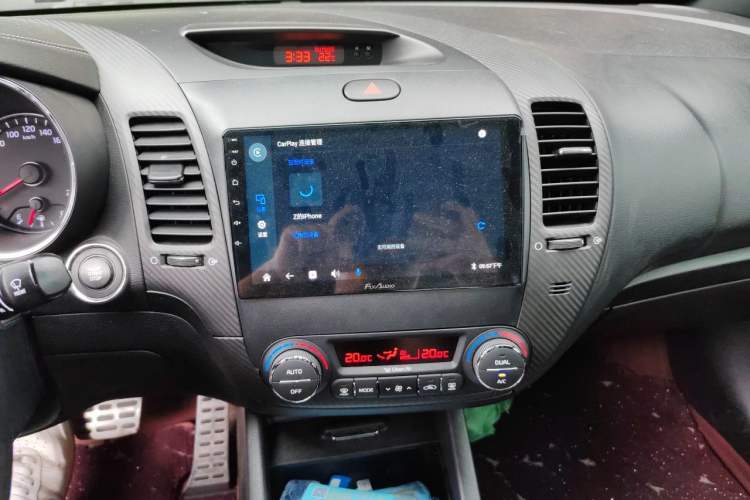 Used Kia Shuma 2014 1.6T Fashion Edition China IV Audio And AC Panel