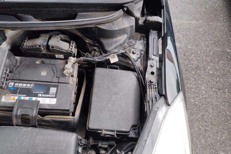 Used Kia Shuma 2014 1.6T Fashion Edition China IV Engine Bay Left