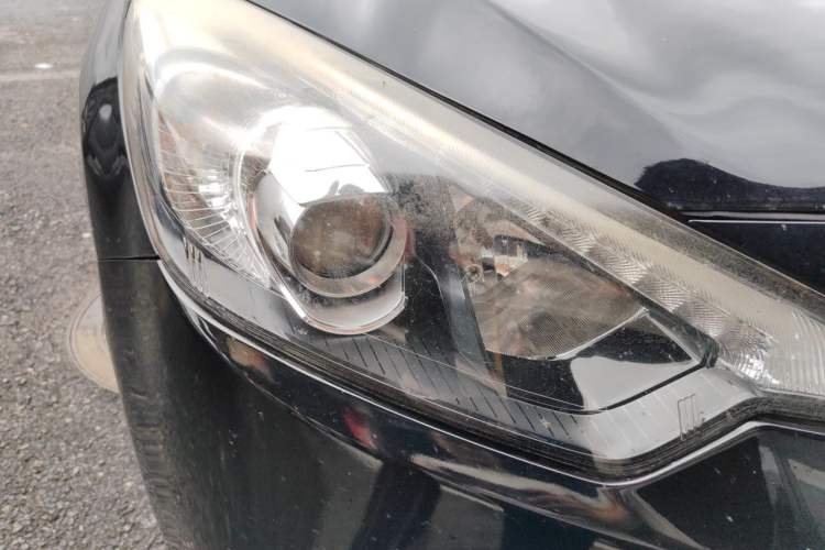 Used Kia Shuma 2014 1.6T Fashion Edition China IV Right Front Headlight