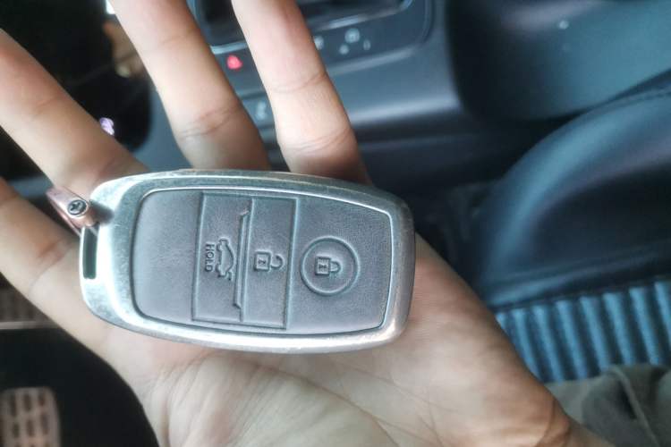 Used Kia Shuma 2014 1.6T Luxury Edition China IV Vehicle Key