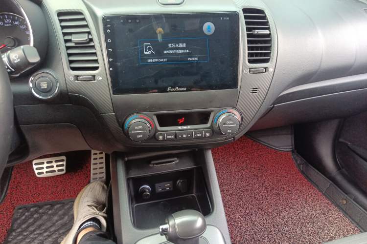 Used Kia Shuma 2014 1.6T Fashion Edition China V Standard Audio And AC Panel