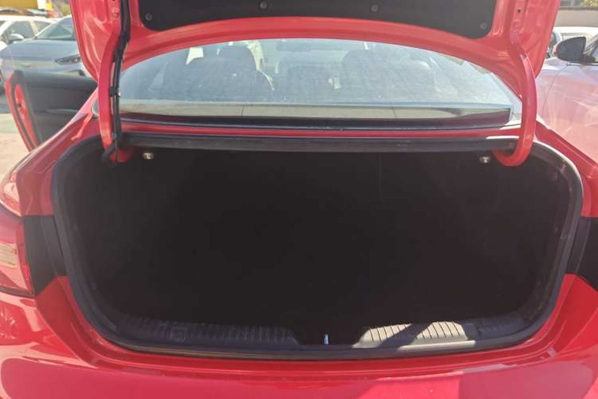 Used Kia Shuma 2014 1.6T Fashion Edition China V Standard Trunk