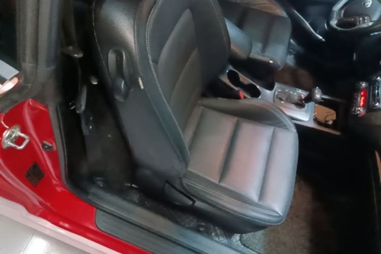 Used Kia Shuma 2014 1.6T Luxury Edition China IV Right Front Seat