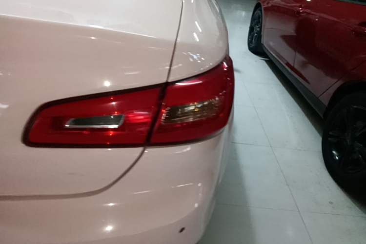 Used Kia Shuma 2014 1.6T Luxury Edition China IV Right Rear Taillight