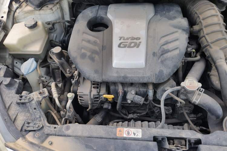 Used Kia Shuma 2014 1.6T Luxury Edition China V standard Engine Bay Right