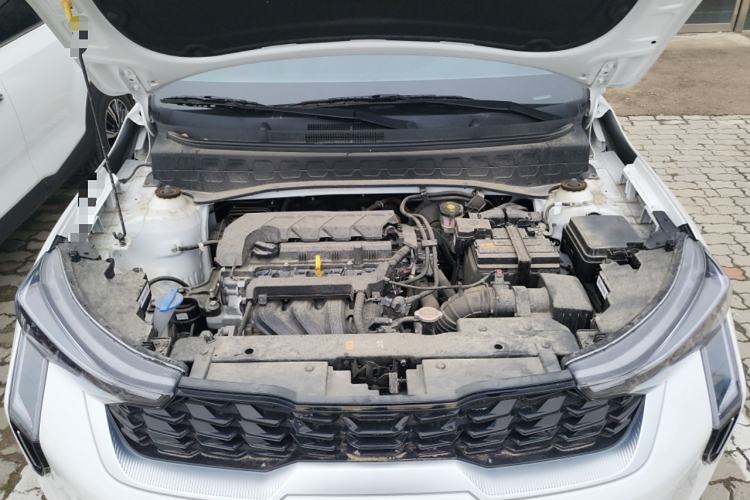 Used Kia Sonet 2024 1.5L Luxury Smart Edition Engine Bay