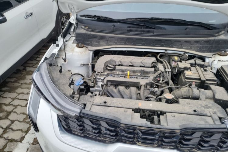 Used Kia Sonet 2024 1.5L Luxury Smart Edition Engine Bay Right
