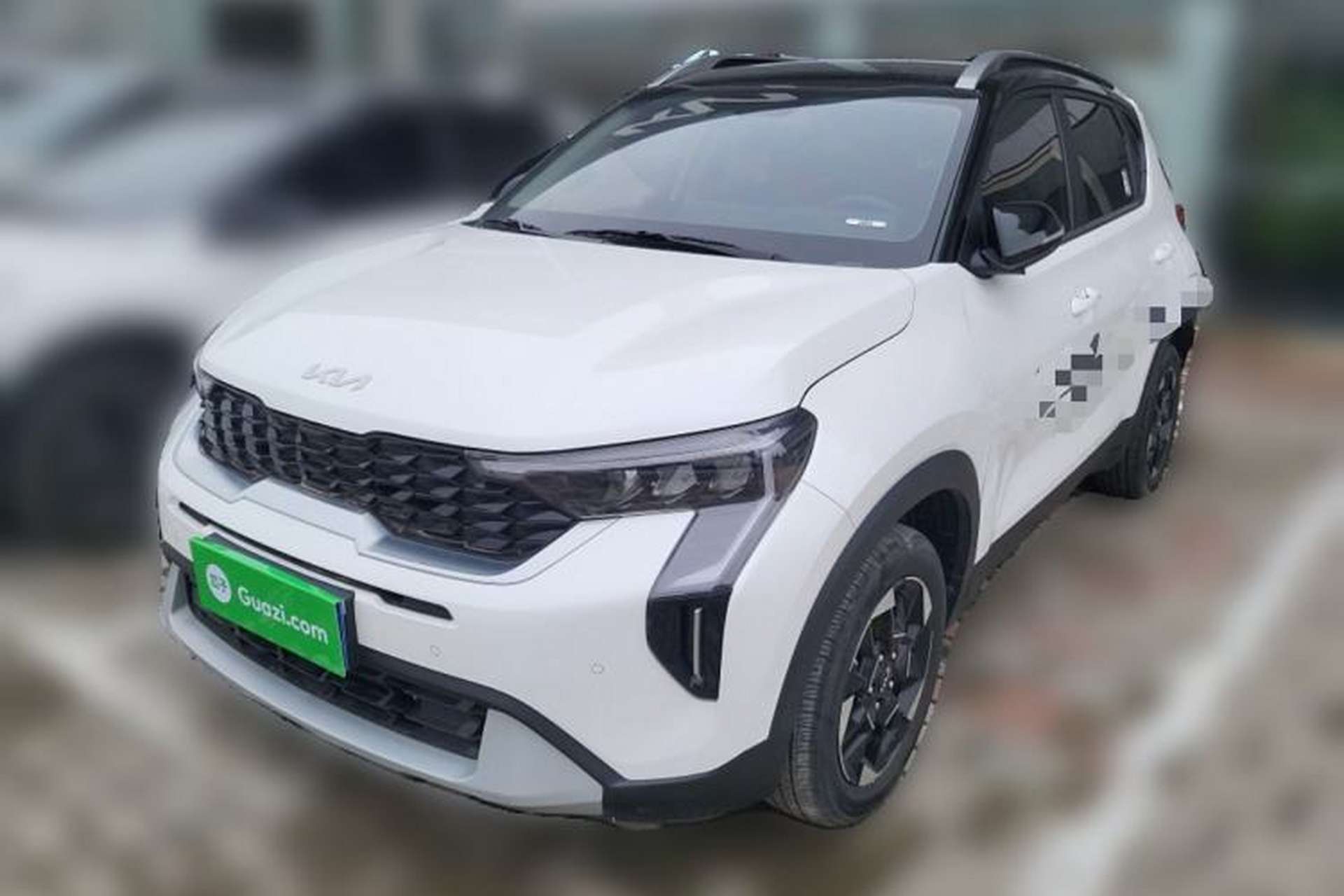 Used Kia Sonet 2024 1.5L Luxury Smart Edition Front Left 45 Deg