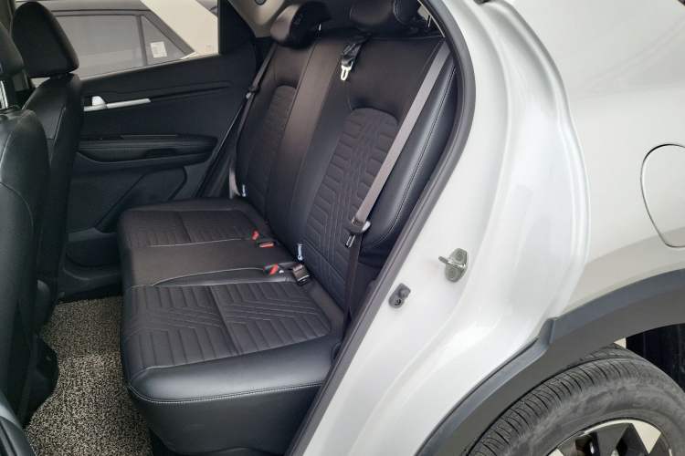 Used Kia Sonet 2024 1.5L Luxury Smart Edition Left Rear Seat