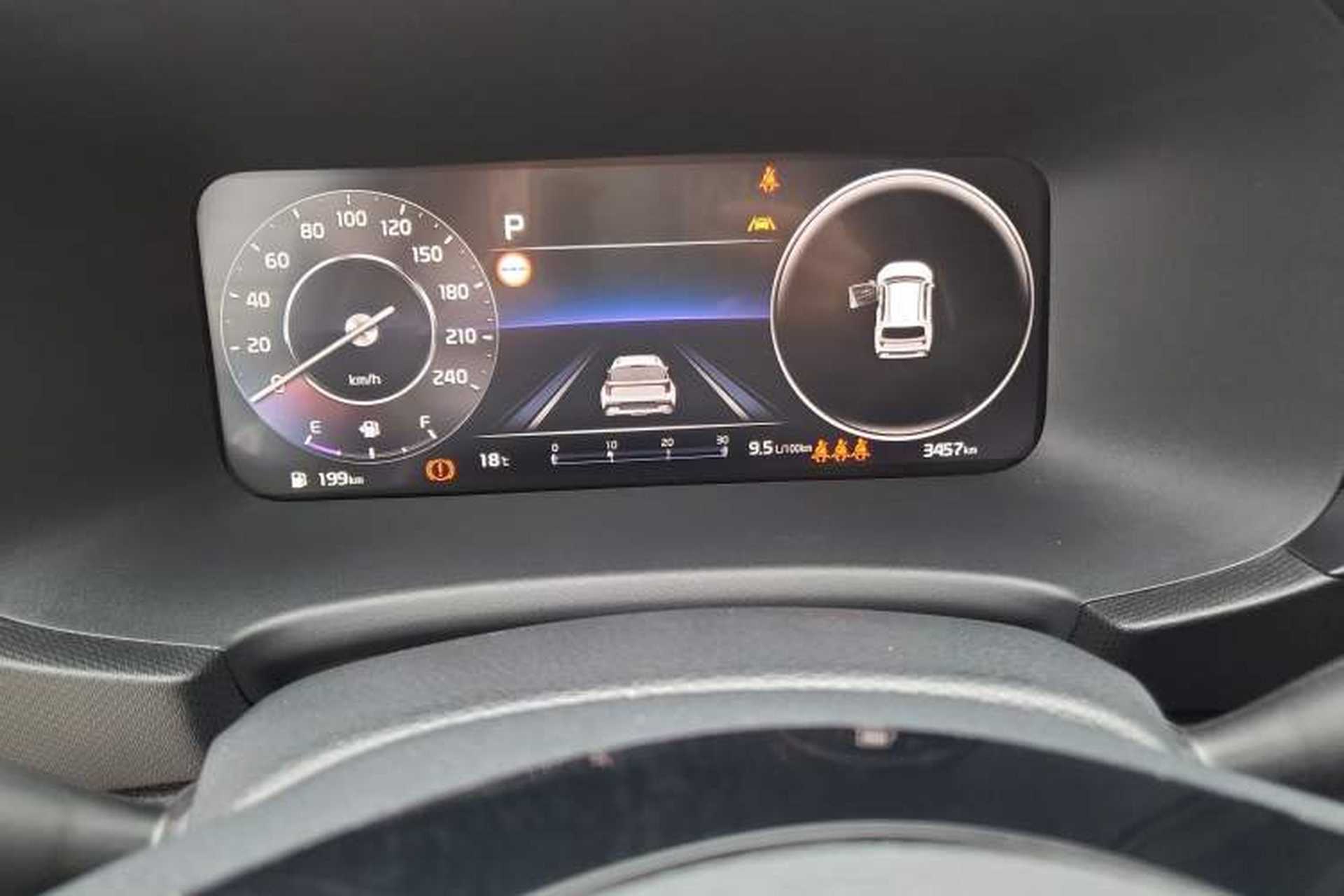 Used Kia Sonet 2024 1.5L Luxury Smart Edition Odometer Close Up