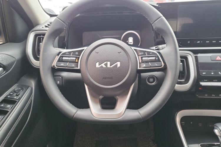Used Kia Sonet 2024 1.5L Luxury Smart Edition Steering Wheel