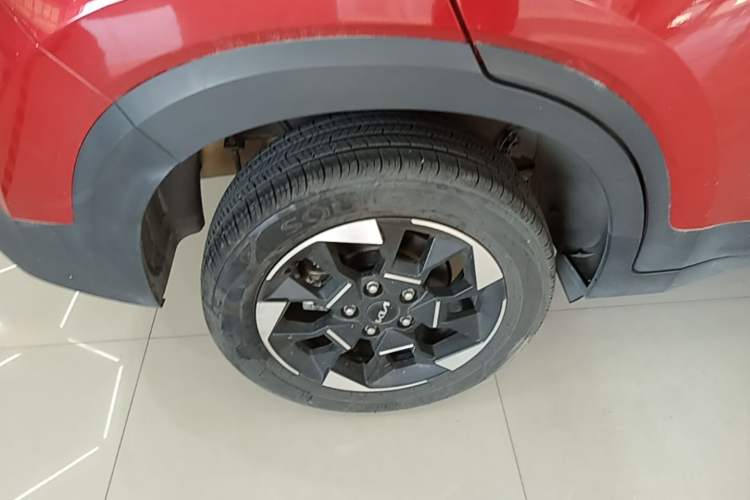 Used Kia Sonet 2024 1.5L Luxury Smart Edition Exterior 2