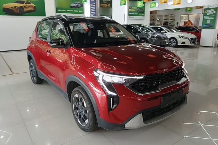 Used Kia Sonet 2024 1.5L Luxury Smart Edition Front Right 45 Deg