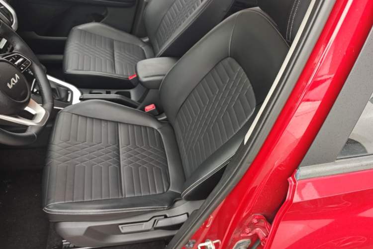 Used Kia Sonet 2024 1.5L Luxury Smart Edition Left Front Seat