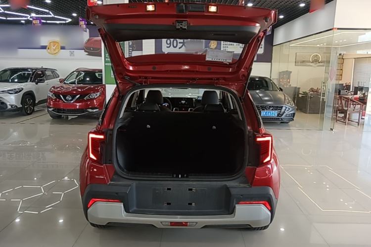 Used Kia Sonet 2024 1.5L Luxury Smart Edition Trunk
