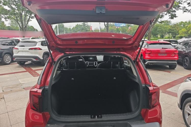 Used Kia Sonet 2024 1.5L Luxury Smart Edition Trunk