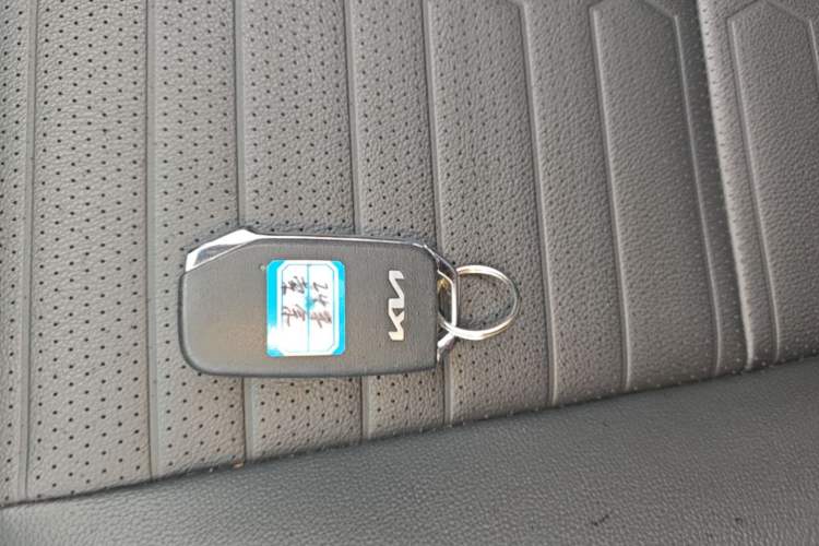 Used Kia Sonet 2024 1.5L Luxury Smart Edition Vehicle Key