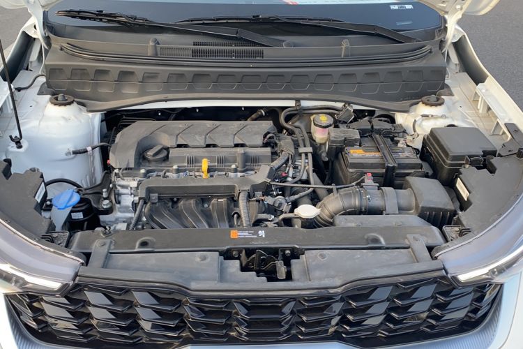Used Kia Sonet 2024 1.5L Luxury Smart Edition Engine Bay