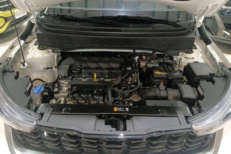 Used Kia Sonet 2024 1.5L Luxury Smart Edition Engine Bay