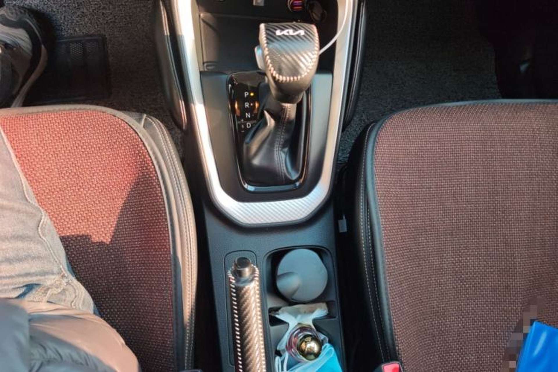 Used Kia Sonet 2024 1.5L Comfort Edition Gear Lever