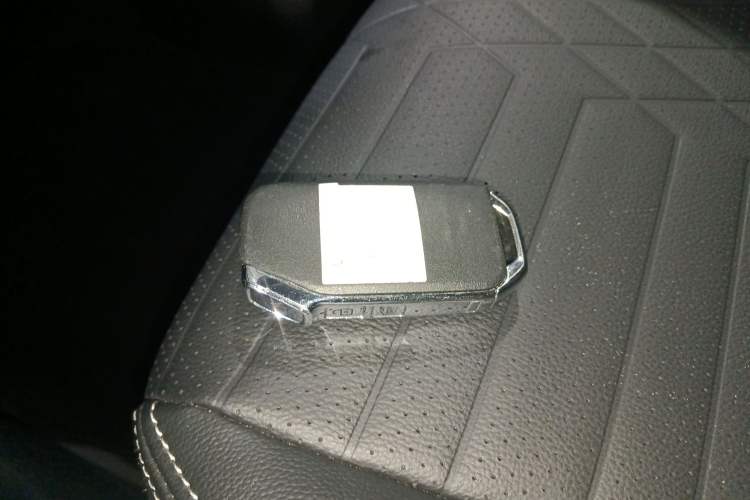 Used Kia Sonet 2024 1.5L Luxury Smart Edition Interior 1