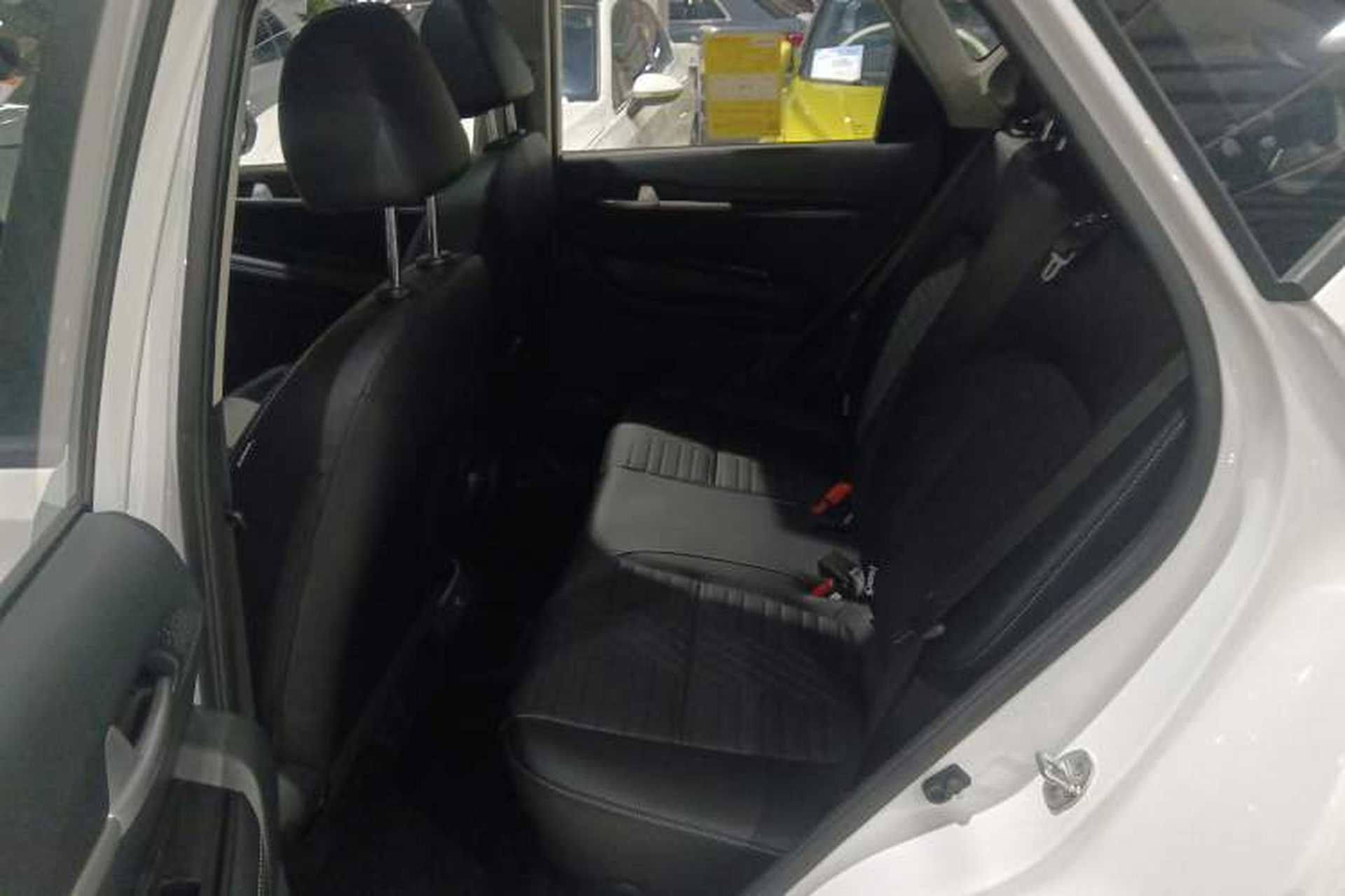 Used Kia Sonet 2024 1.5L Luxury Smart Edition Interior 4