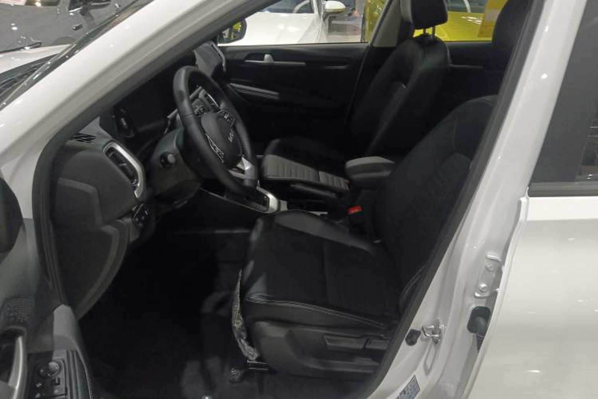 Used Kia Sonet 2024 1.5L Luxury Smart Edition Left Front Seat