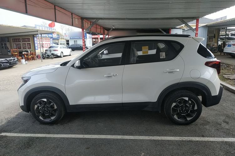 Used Kia Sonet 2024 1.5L Luxury Smart Edition Left Side