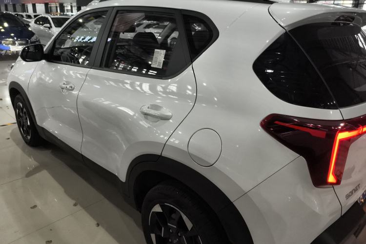Used Kia Sonet 2024 1.5L Luxury Smart Edition Left Side