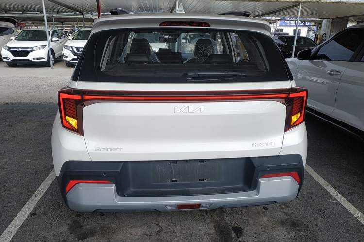 Used Kia Sonet 2024 1.5L Luxury Smart Edition Rear