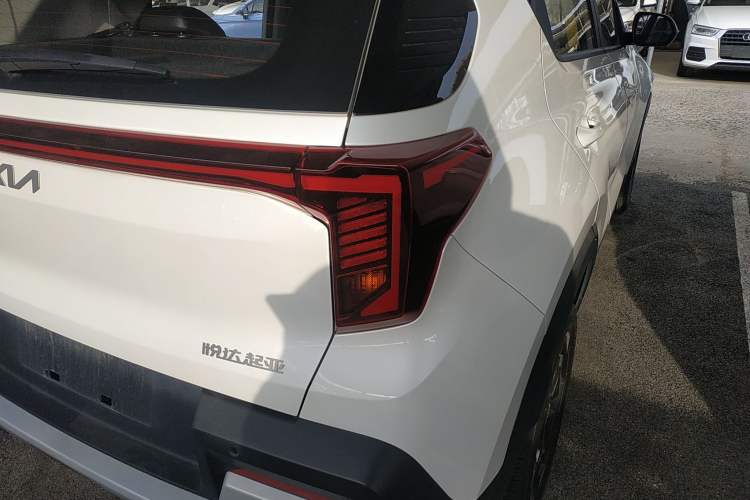 Used Kia Sonet 2024 1.5L Luxury Smart Edition Right Rear Taillight