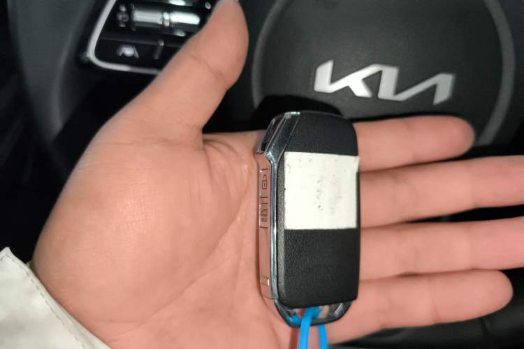 Used Kia Sonet 2024 1.5L Luxury Smart Edition Vehicle Key