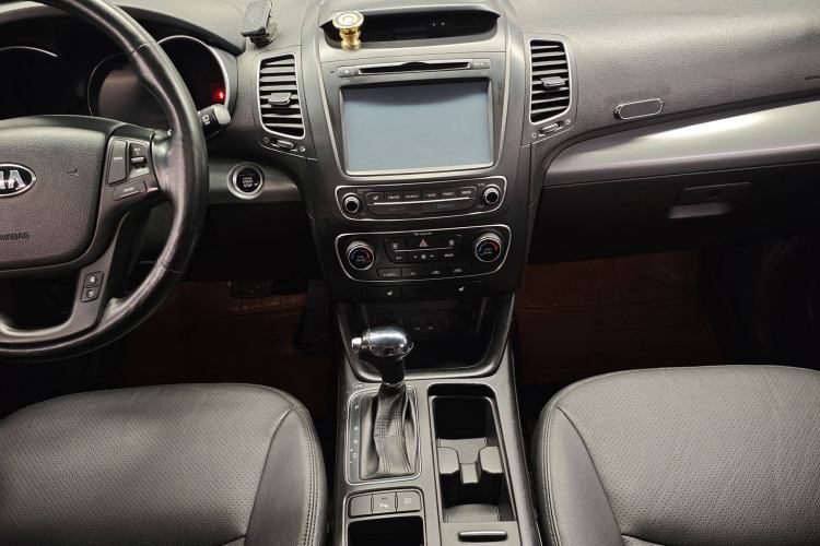 Used Kia Sorento 2013 2.2T 7-seat Diesel Luxury Edition Gear Lever
