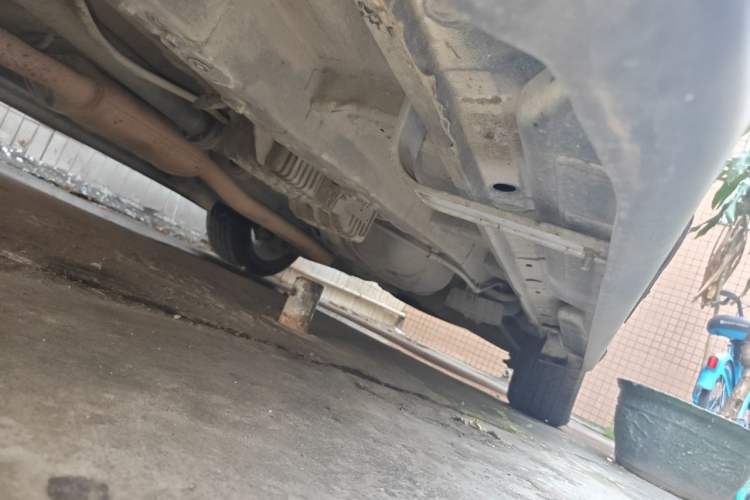 Used Kia Sorento 2009 2.4L Comfort Edition Chassis Front Left