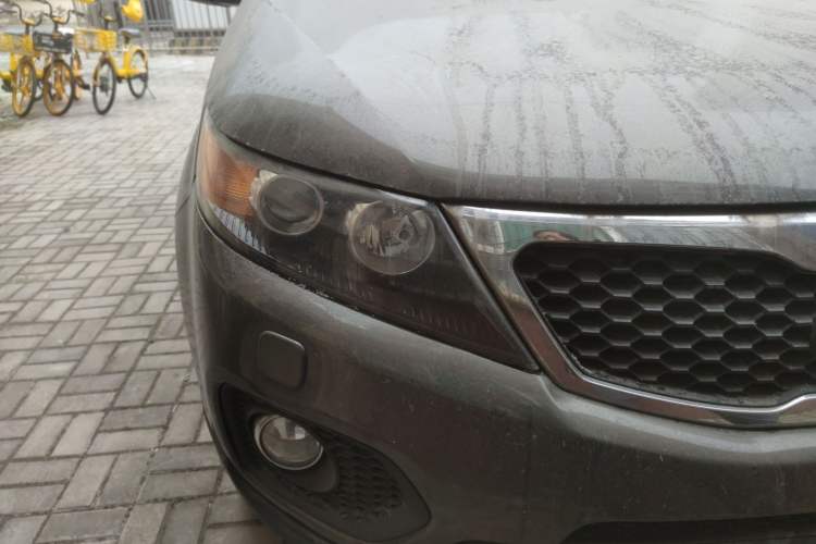 Used Kia Sorento 2009 2.4L Ultimate Edition Right Front Headlight
