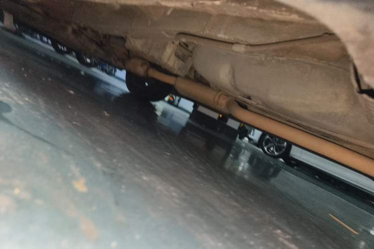 Used Kia Sorento 2009 2.4L Ultimate Edition Chassis Rear Left